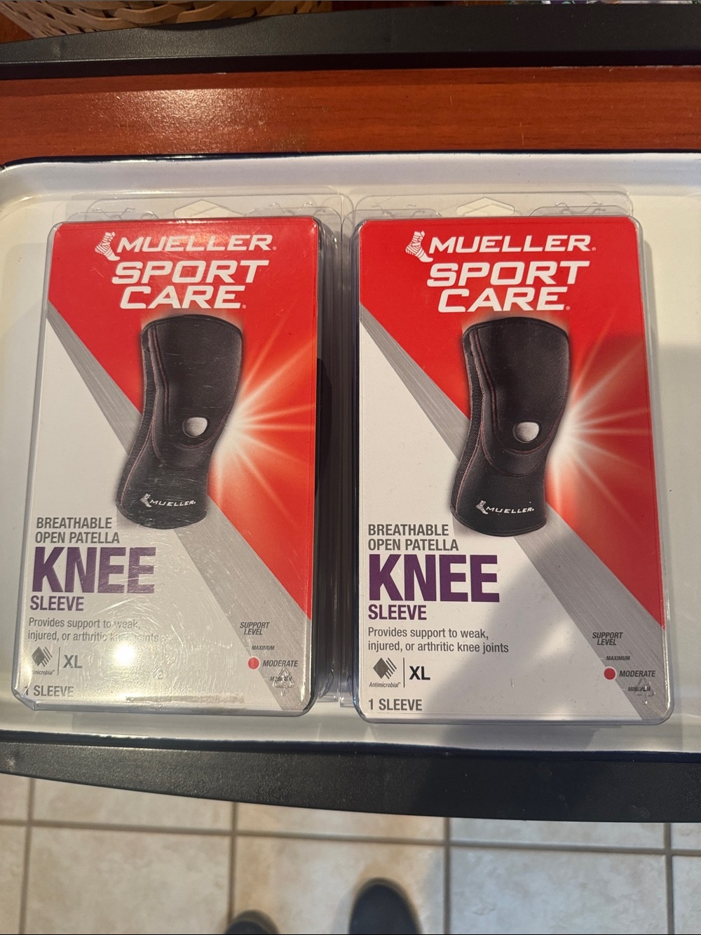 Mueller Sport Care Black Breathable Open Patella Knee Sleeve - XL